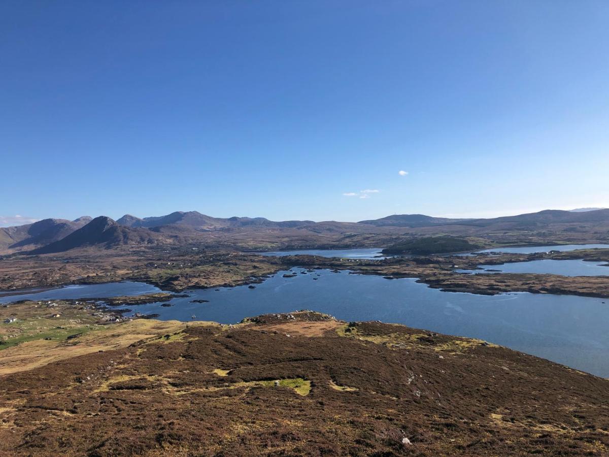 Bruion Connemara Apartment Cleggan Exterior photo